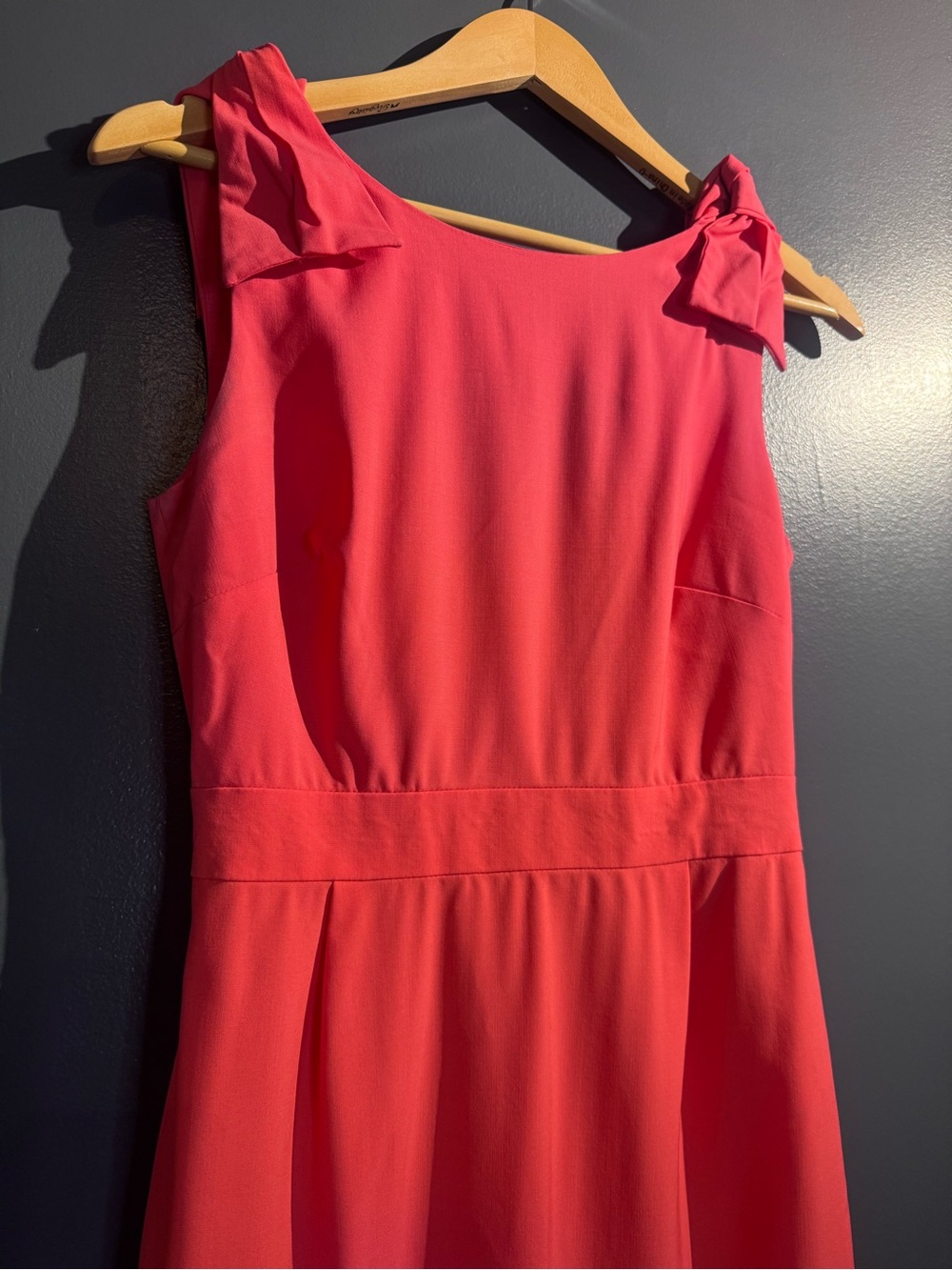 J. Crew Origami Coral-Red Bow Shoulder Sheath Dress feminine Wedding guest 2 - Picture 3 of 5